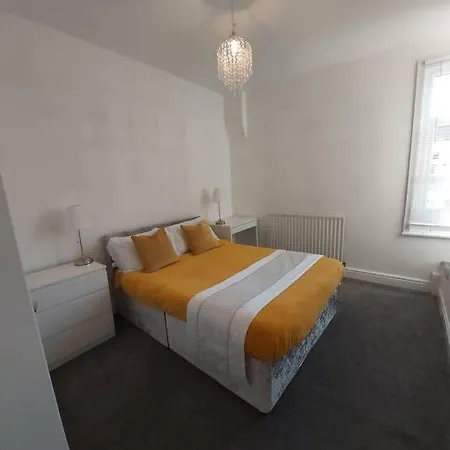 Casa de Férias Finsbury House Workstays Uk Best Rates Direct Middlesbrough