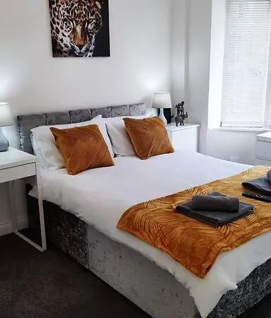 Finsbury House Workstays Uk Best Rates Direct Middlesbrough